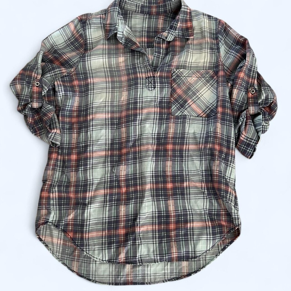 Men's Plaid Button-Up Shirt - Black, Gray, Red